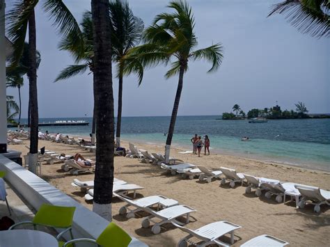 Couples Tower Isle | View of the beach at Couples Tower Isle… | Jeff Brint | Flickr