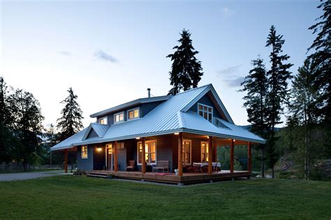 Mountain Home, Revelstoke BC - John Gower Design