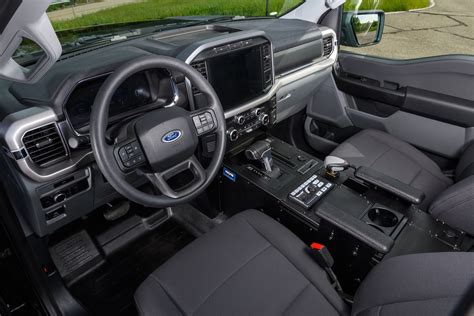 Ford F-150 Lightning Pro SSV electric police truck could save ...