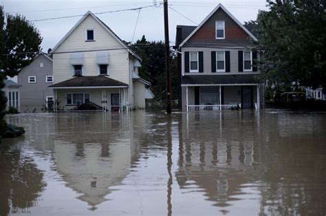 Tropical Storm Lee Flooding Gallery : NPR