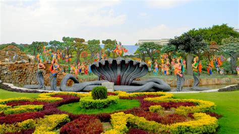 Janmashtami 2025: All About the Grand Celebration of Lord Krishna's Birth - Wego Travel Blog