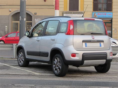 File:" 13 - ITALY - Fiat Panda 4x4 - Milan ( Mini SUV for urban and all ...