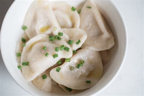 Indulging in Chinese Xiaolongbao: Soup Dumplings - Moments Log