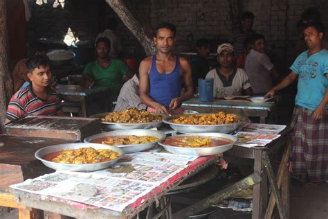 Market in Dhaka | Dhaka, Bangladesh, Marketing