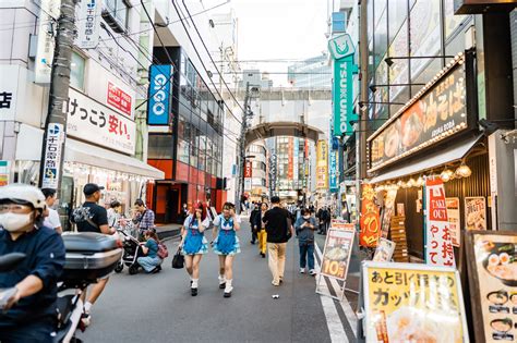 5 Popular Akihabara Anime Shops You Can't Miss - Travel Pockets