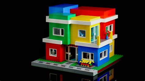 GIANT Custom LEGO Modern Colorblock House⎜A LEGO MOC - YouTube