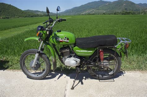 Vietnam: Hoi An Motorcycles & Beaches - James Trumm