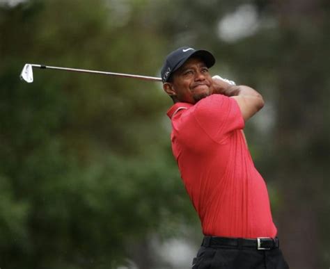 Why Tiger Woods’ Golf Swing Technique Is So Effective – Golf Buz