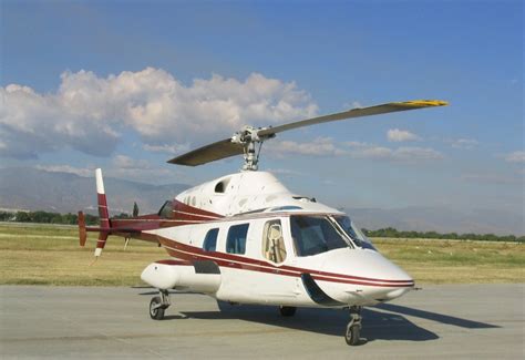 File:Bell 222a.jpg - Wikipedia
