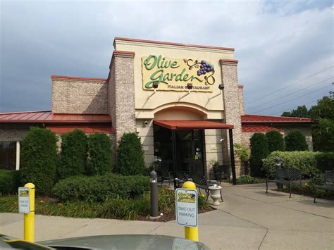 olive garden address roseville mn - Cassi Ponder