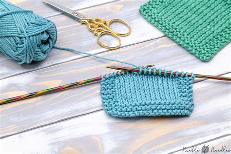 Easy Step by Step Knitting Instructions for Beginners - Stoner ...