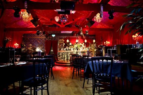 Proud Cabaret Camden Burlesque Show London Reviews | DesignMyNight