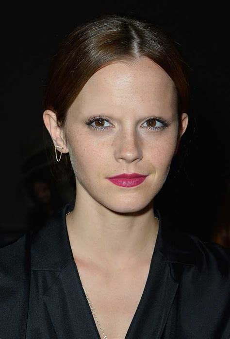 Celebrities Without Eyebrows (25 PHOTOS)