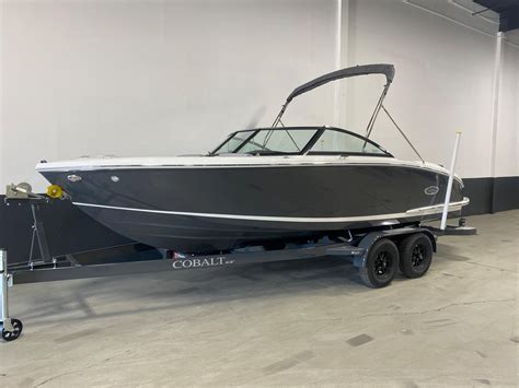 New 2023 Cobalt CS 23, 92663 Newport Beach - Boat Trader