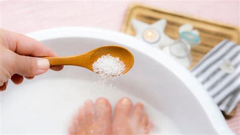 Epsom Salt Bath: What Are the Benefits? - GoodRx