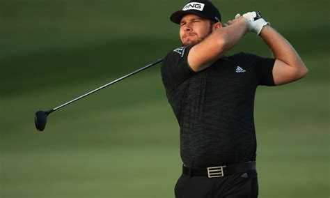 Tyrrell Hatton off to a great start; grabs lead at Abu Dhabi - Golf ...