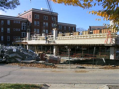 Parking Ramp Construction Wide-shot | Work continues on a ne… | Flickr