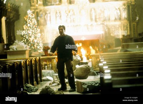 END OF DAYS ARNOLD SCHWARZENEGGER Date: 1999 Stock Photo - Alamy