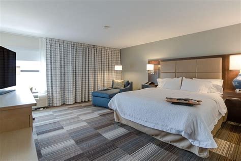 Hampton Inn Bellevue / Nashville-I-40-West Rooms: Pictures & Reviews - Tripadvisor