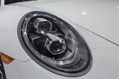 LA PORSCHE 911 TURBO S CABRIO HEADLIGHT