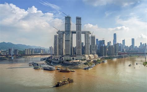 Safdie Architects’ Raffles City Chongqing opens world's longest ...