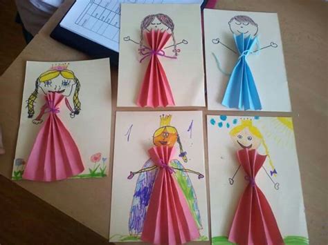 Paper Doll Princesses ~ Kids Crafts | Basteln, Märchen basteln, Bastelarbeiten