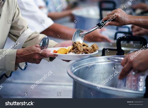 3,752 Poverty Food Bank Images, Stock Photos & Vectors | Shutterstock