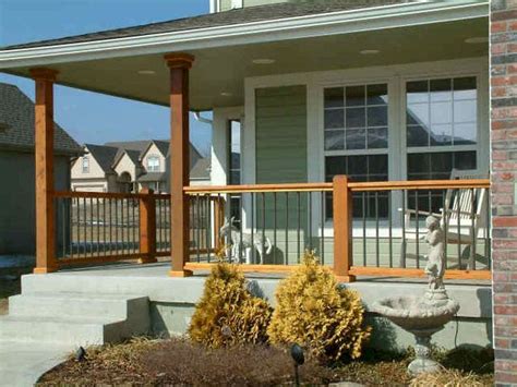 Awesome 65 Stunning Farmhouse Porch Railing Decor Ideas https://roomadness.com/2018/01/30/65 ...