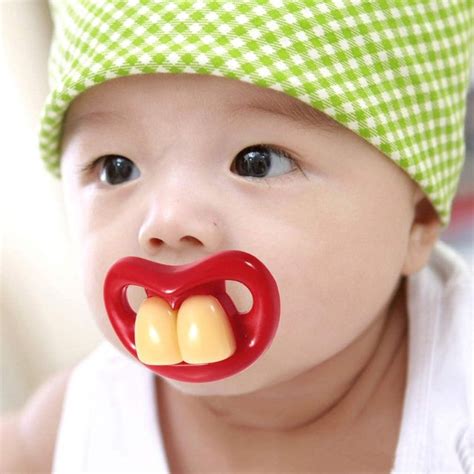 Two Front Teeth Pacifier » Petagadget