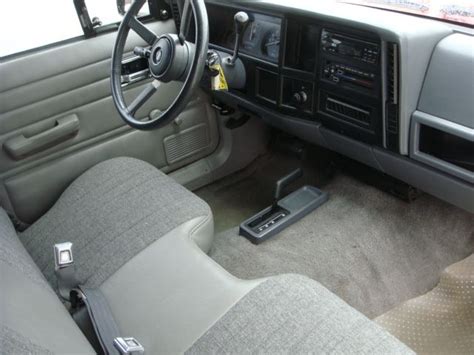 1992 JEEP COMANCHE CUSTOM PICKUP- Barrett-Jackson Auction Company | Jeep interiors, Jeep ...