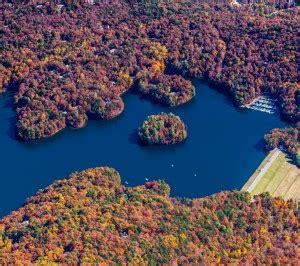 Lake Petit, Marina and Dam - Big Canoe