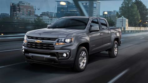 2021 Chevrolet Colorado Finally Shows Its Silverado-Themed Facelift