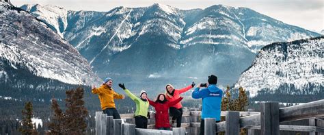 Banff Winter Tours: Guided Sightseeing Tours | Discover Banff Tours