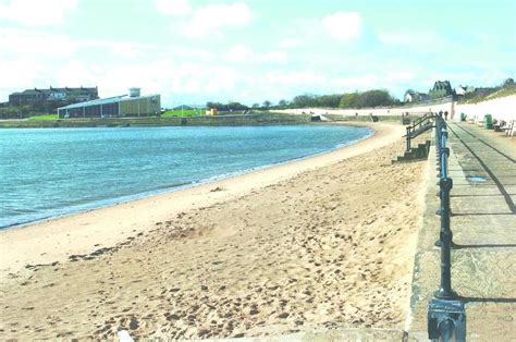 Fife beaches pick up cleanliness plaudits following study