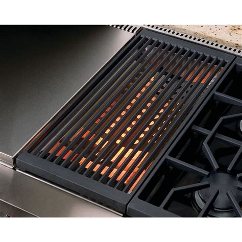 Wolf 48 in. Natural Gas Cooktop with 4 Sealed Burners, Grill & Griddle ...