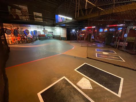 Cages & Games | Sluggers Bar Chicago