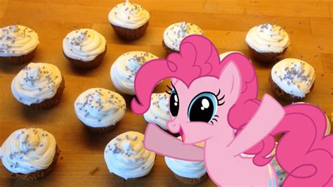 Cupcakes Pinkie Pie Style! - YouTube