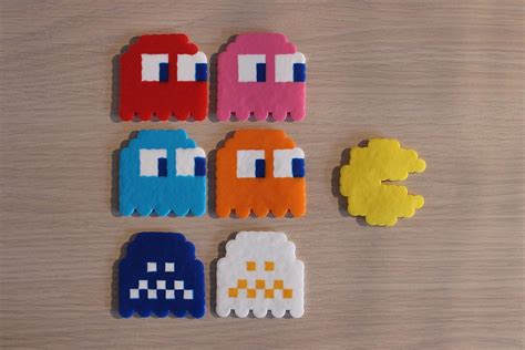 Amazon.com: Pac-Man & Ghosts Pixel Art Bead Sprites from the Pac-Man Video Game Series: Handmade