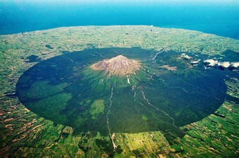 taranaki national park - Google Search | Taranaki, National parks ...