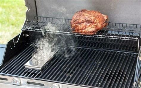 How To Smoke Meat On A Gas Grill: The Best Way To Turn Your Gas Grill Into A Smoker • BoatBasinCafe