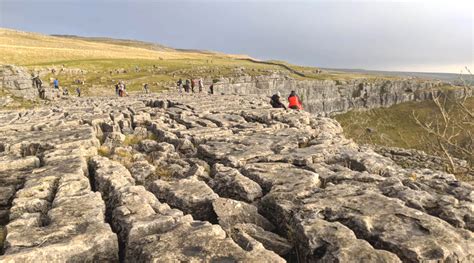 Malham Cove Circular Walk | Walking in North Yorkshire