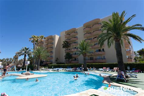 Alcudia Beach Aparthotel Review: What To REALLY Expect If You Stay