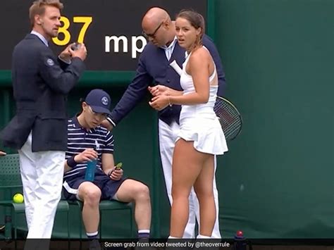 Ball Boy Nearly Faints During Wimbledon Match. British Tennis Player Jodie Burrage Then Did This ...