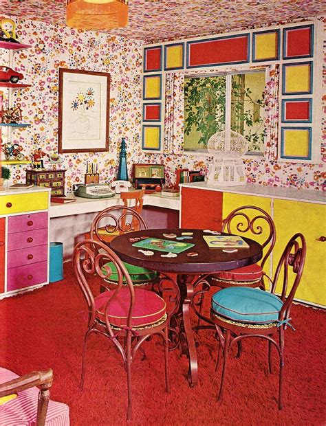 Highlights From The 1970 Practical Encylopedia of Good Decorating and Home Improvement - Flashbak