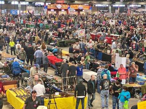 World's Largest Gun Show: world record in Tulsa, Oklahoma