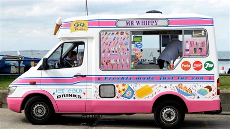 VEGAN MR. WHIPPY ICE CREAM TRUCK ARRIVES IN MELBOURNE Ice Cream Car ...