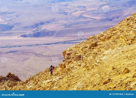 View of Makhtesh Crater Ramon with Visitors Hiking Editorial Image - Image of landform, outdoor ...