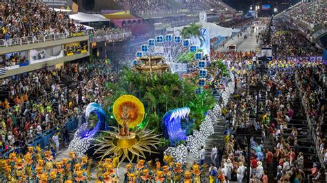 Le carnaval de Rio de 2022 reporté à cause d'Omicron