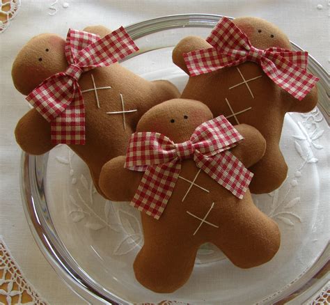 Christmas gingerbread men crafts