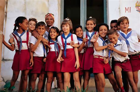 School uniforms from around the world - Wow Gallery | eBaum's World